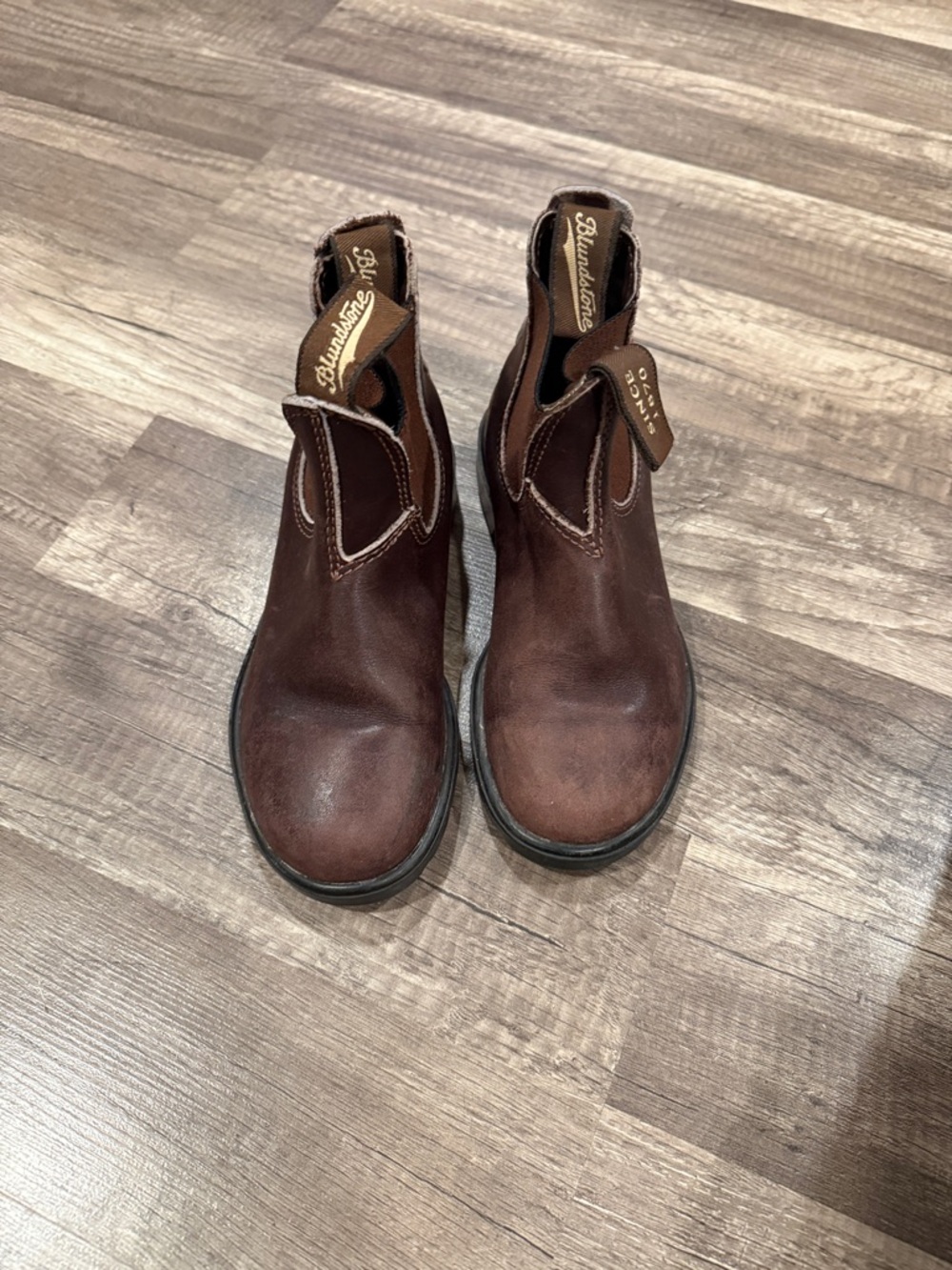 Blundstone Brown Leather Chukka Boots for Men